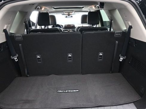 New 2026 Nissan Pathfinder SL w/ SL Premium Package image 29