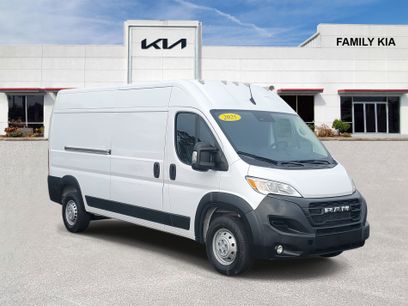 Used 2025 RAM ProMaster 2500 w/ Convenience Group