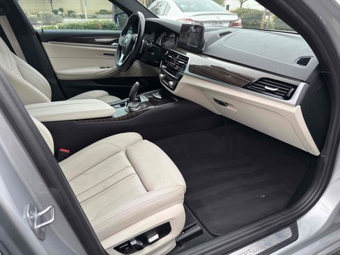 Used 2017 BMW 540i image 47