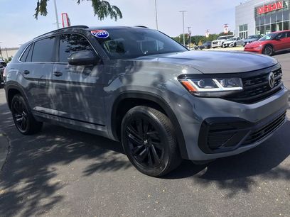 Used 2022 Volkswagen Atlas Cross Sport SEL R-Line