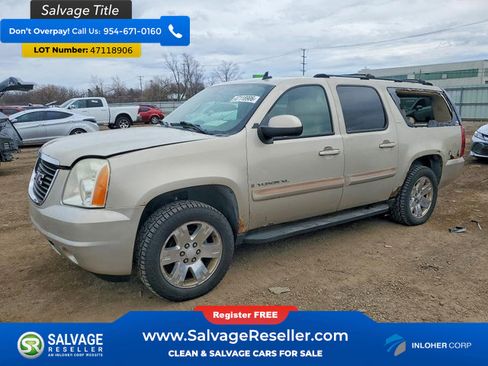 Used 2007 GMC Yukon XL SLT w/ SLT Preferred Equipment Group image 1