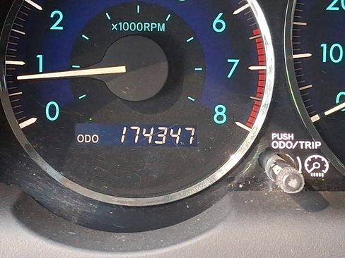 Used 2009 Toyota Sienna LE image 20