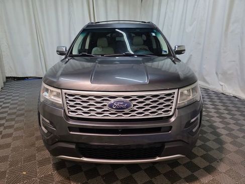 Used 2016 Ford Explorer Platinum image 8