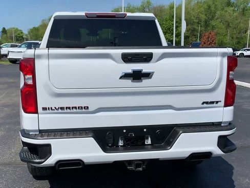 Certified 2023 Chevrolet Silverado 1500 RST w/ Redline Edition AWD/4WD image 7