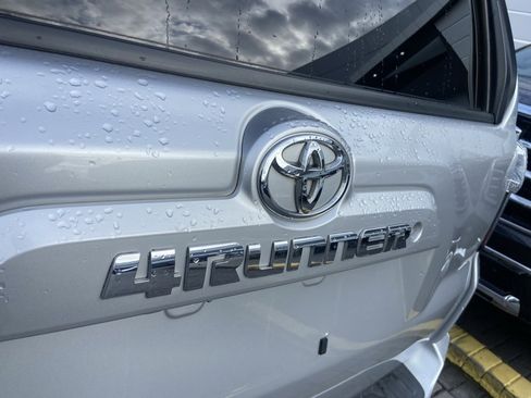 Used 2018 Toyota 4Runner SR5 image 15