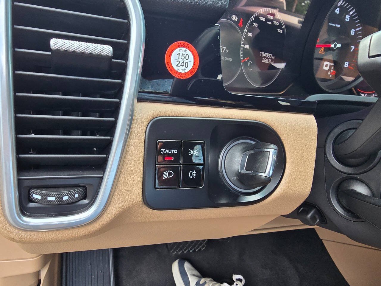 Used 2019 Porsche Cayenne AWD/4WD image 17