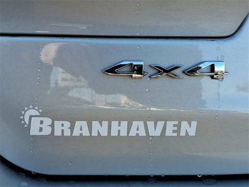 Certified 2023 Jeep Grand Cherokee L Laredo image 10