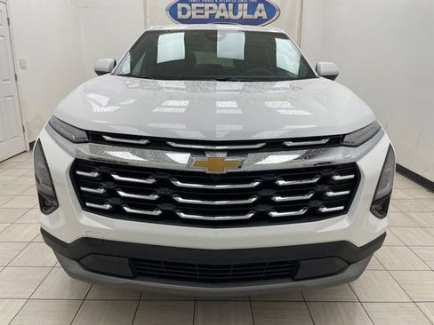 New 2026 Chevrolet Equinox LT w/ Safety and Technology Package AWD/4WD image 16