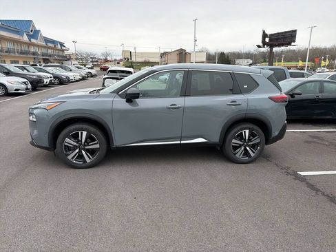 Used 2023 Nissan Rogue SL w/ SL Premium Package AWD/4WD image 5