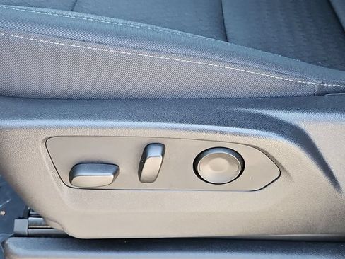 Certified 2025 Chevrolet Tahoe LS RWD image 35