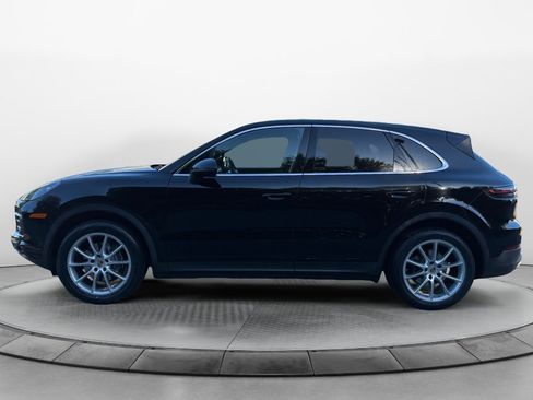 Used 2020 Porsche Cayenne image 4