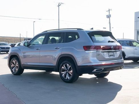 New 2026 Volkswagen Atlas SE image 4