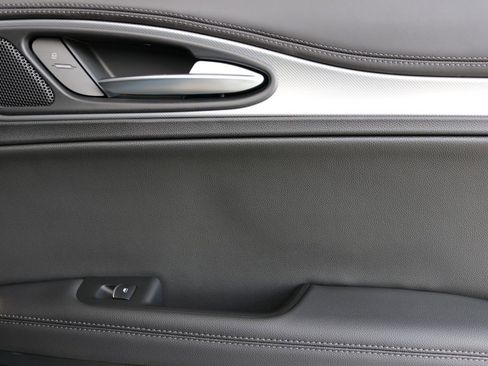 New 2025 Alfa Romeo Stelvio Sprint image 31