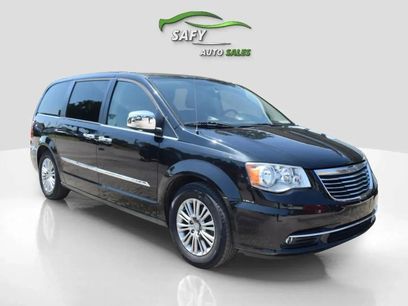 Used 2015 Chrysler Town & Country Touring-L w/ Trailer Tow Group