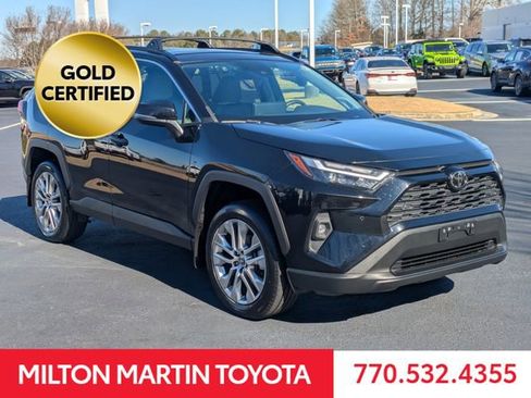 Certified 2023 Toyota RAV4 XLE Premium image 2