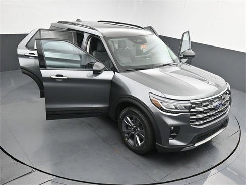 New 2026 Ford Explorer Active w/ Active Comfort Package image 32