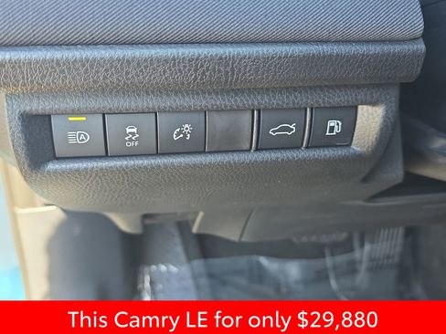 Used 2026 Toyota Camry LE FWD image 32