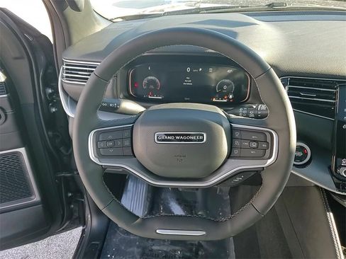 New 2026 Jeep Grand Wagoneer image 12