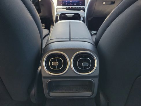 Certified 2026 Mercedes-Benz C 300 Sedan image 20