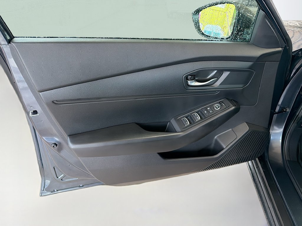 Used 2025 Honda Accord LX image 19