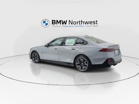New 2027 BMW i5 eDrive40 w/ M Sport Package RWD image 12