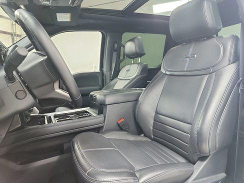 Used 2026 Ford F250 Platinum AWD/4WD image 10