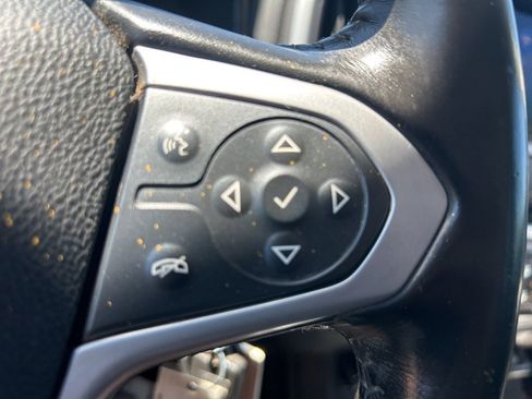 Used 2021 Chevrolet Colorado LT w/ Fleet Safety Package image 15