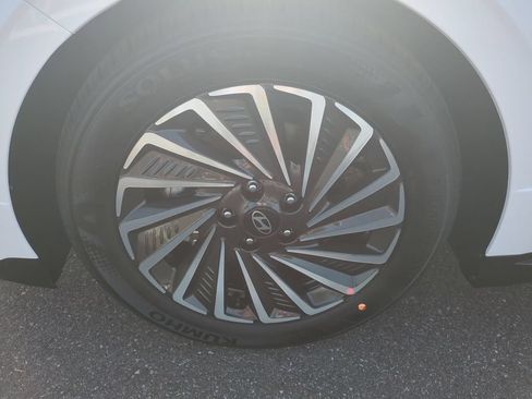 New 2026 Hyundai Sonata SEL FWD image 11