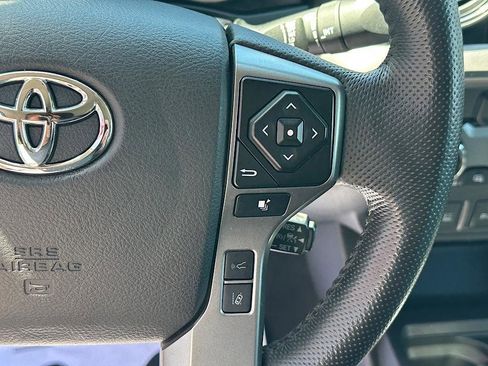 Certified 2023 Toyota Tacoma SR5 AWD/4WD image 25