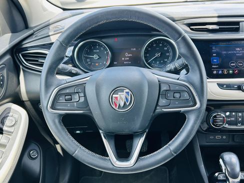 Used 2021 Buick Encore GX Select w/ Experience Buick Package FWD image 16
