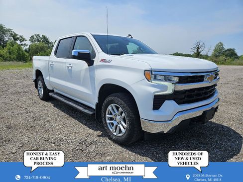 Used 2024 Chevrolet Silverado 1500 LT w/ Convenience Package II AWD/4WD image 1