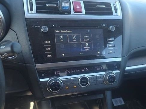 Used 2017 Subaru Outback 3.6R Limited image 10