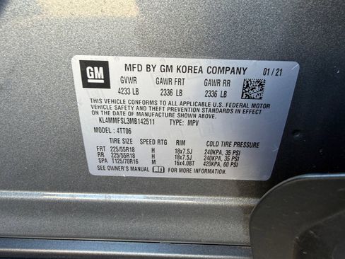 Certified 2021 Buick Encore GX Essence w/ Experience Buick Package image 35