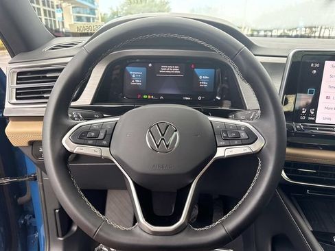 Used 2026 Volkswagen Atlas Cross Sport SE FWD image 29