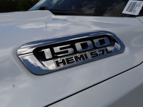 Used 2020 RAM 1500 Laramie AWD/4WD image 16