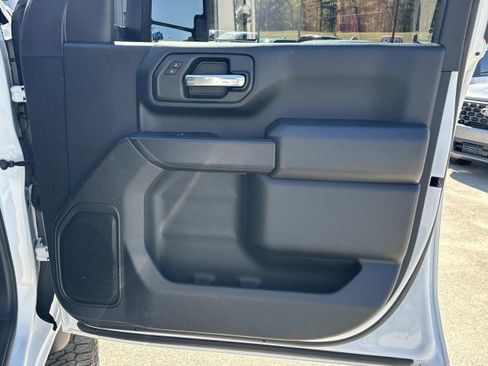 Used 2024 GMC Sierra 2500 Pro AWD/4WD image 14