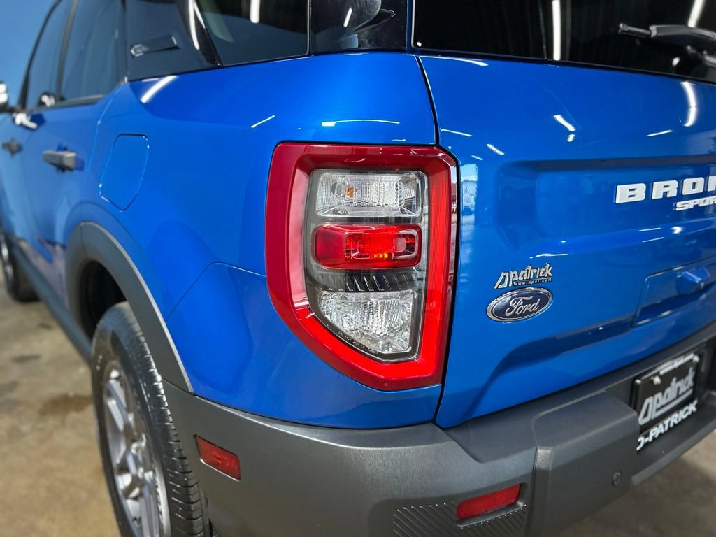 Used 2025 Ford Bronco Sport Big Bend AWD/4WD image 9