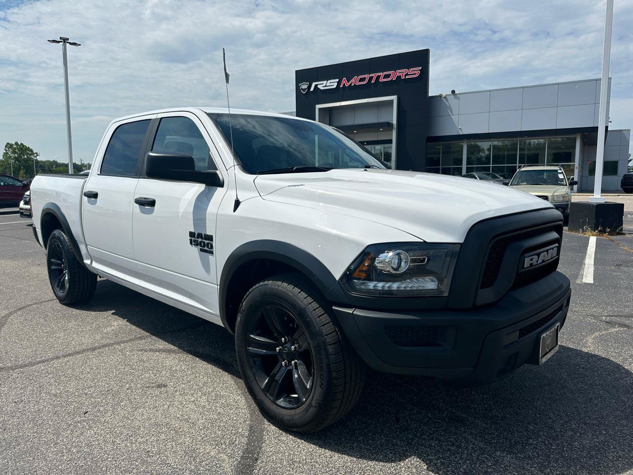 Used 2024 RAM 1500 Warlock RWD image 1