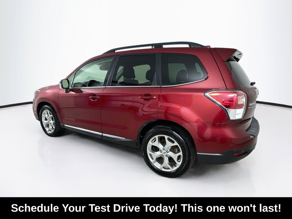 Used 2017 Subaru Forester 2.5i Touring AWD/4WD image 5