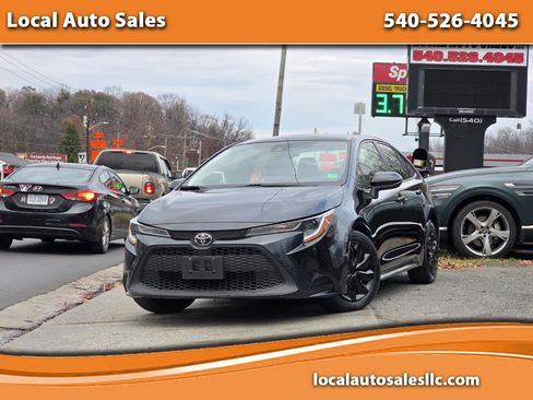 Used 2021 Toyota Corolla LE image 1
