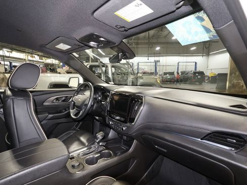 Certified 2023 Chevrolet Traverse Premier image 28