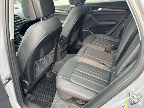 Used 2023 Audi Q5 2.0T Premium Plus w/ Premium Plus Package AWD/4WD image 15