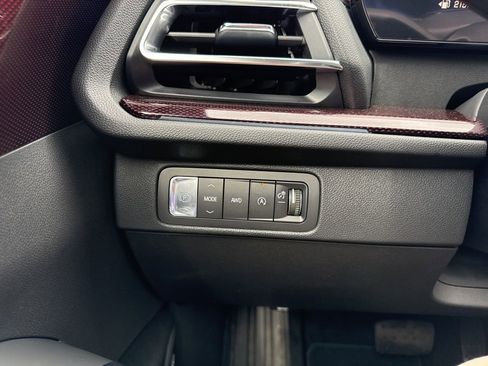 New 2026 Chevrolet Traverse RS image 27