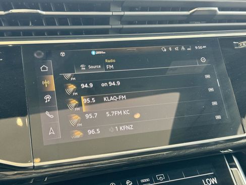 Certified 2025 Audi Q7 3.0T Premium Plus image 16