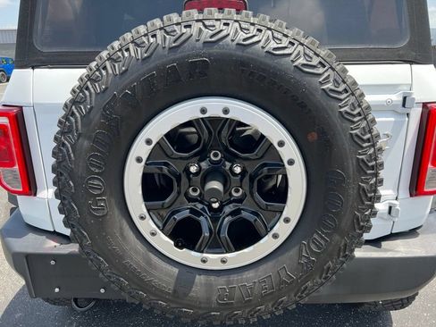 Used 2022 Ford Bronco 4-Door w/ Sasquatch Package AWD/4WD image 32