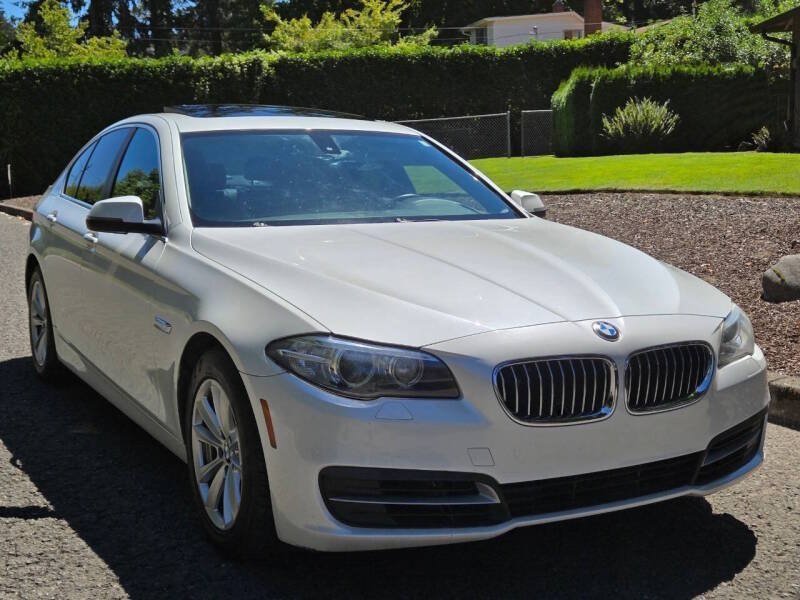 Used 2014 BMW 528i Sedan RWD image 5