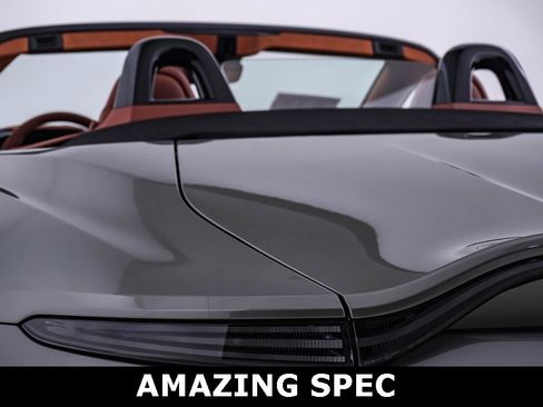 Used 2026 Aston Martin V8 Vantage Roadster image 16