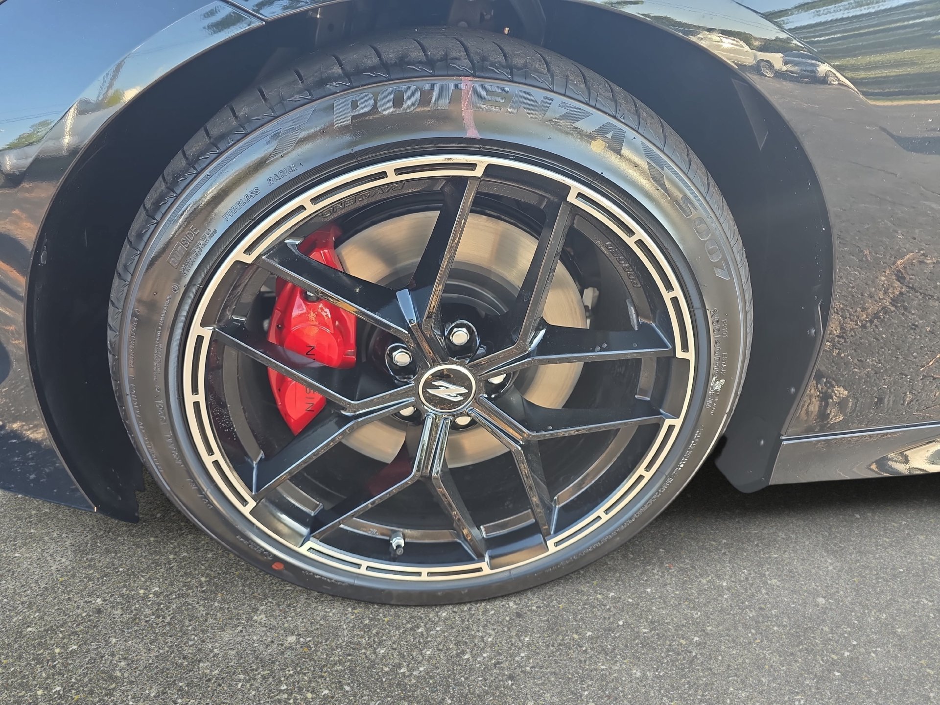 New 2027 Nissan Z Performance RWD image 27