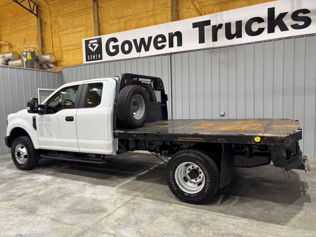 Used 2022 Ford F350 XL w/ Power Equipment Group AWD/4WD image 5