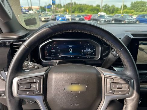 Used 2024 Chevrolet Silverado 1500 LT AWD/4WD image 13
